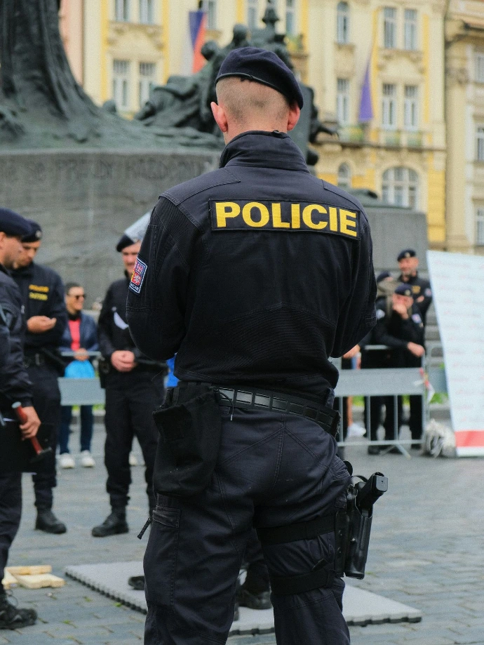 A czech police officer stands at attention